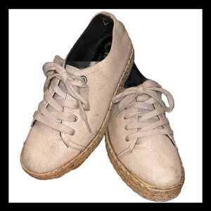 🎉HP🎉Circus by Sam Edelman Metallic Espadrilles Platform Gold Shimmer Sneakers 8